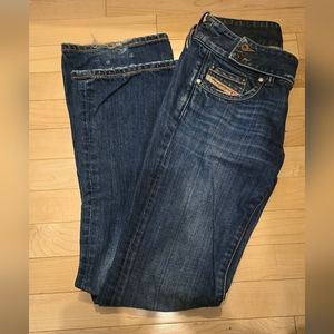 EUC vinetage Diesel Jeans low waist W26 L34